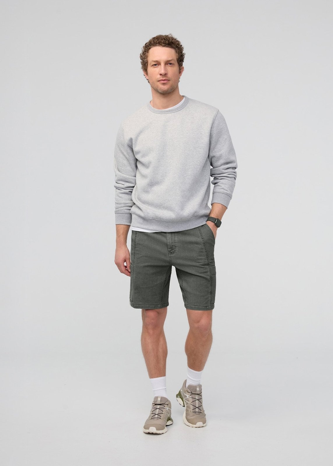 Men's Thyme Stretch Canvas Cargo Shorts full front body