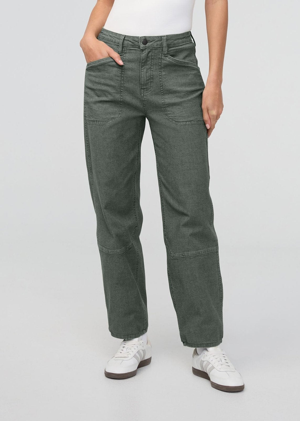 Pantalon utilitaire en toile extensible noir « Black Spruce » pour femme – Vue de face