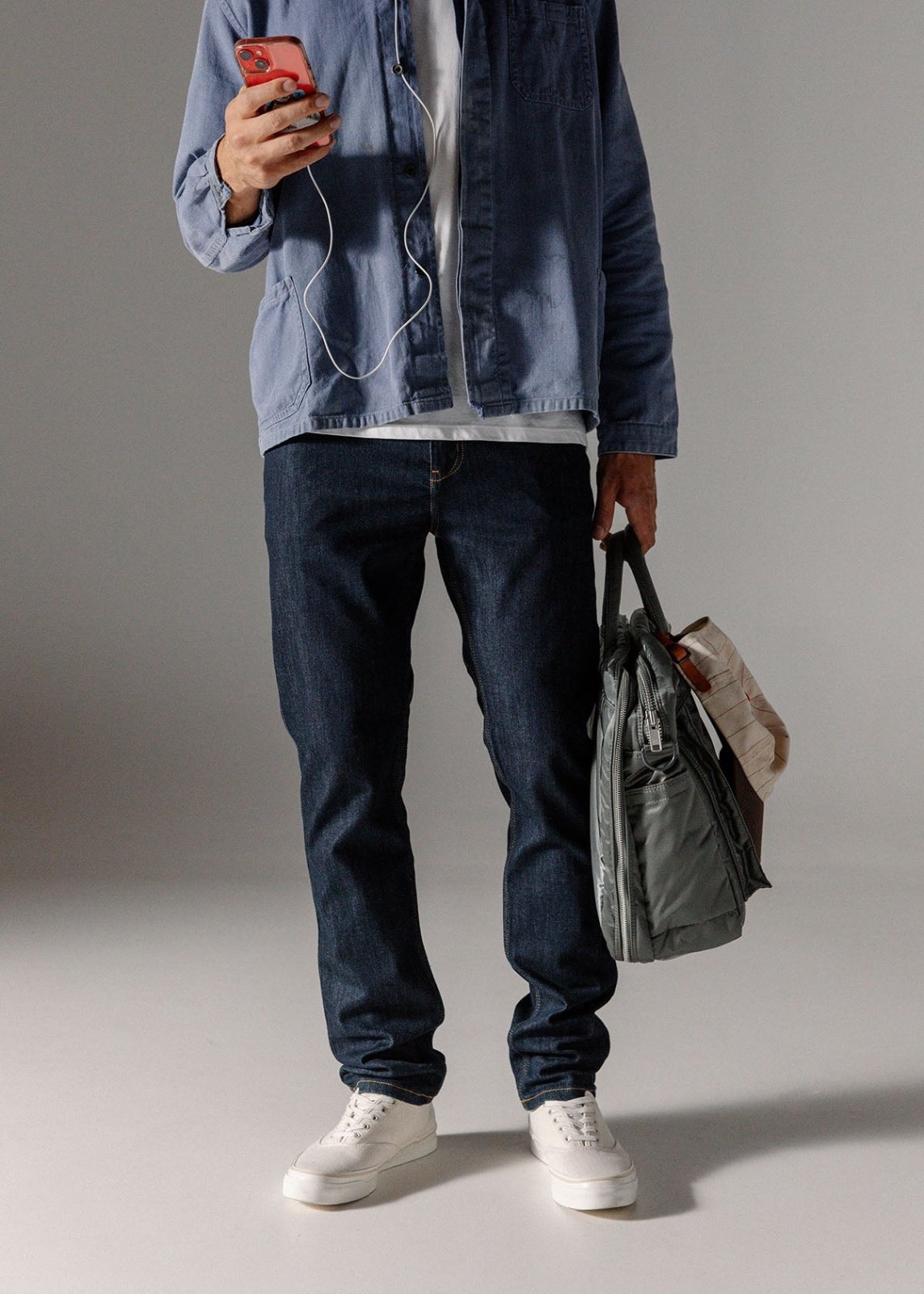 Performance Denim Athletic Taper - Heritage Rinse