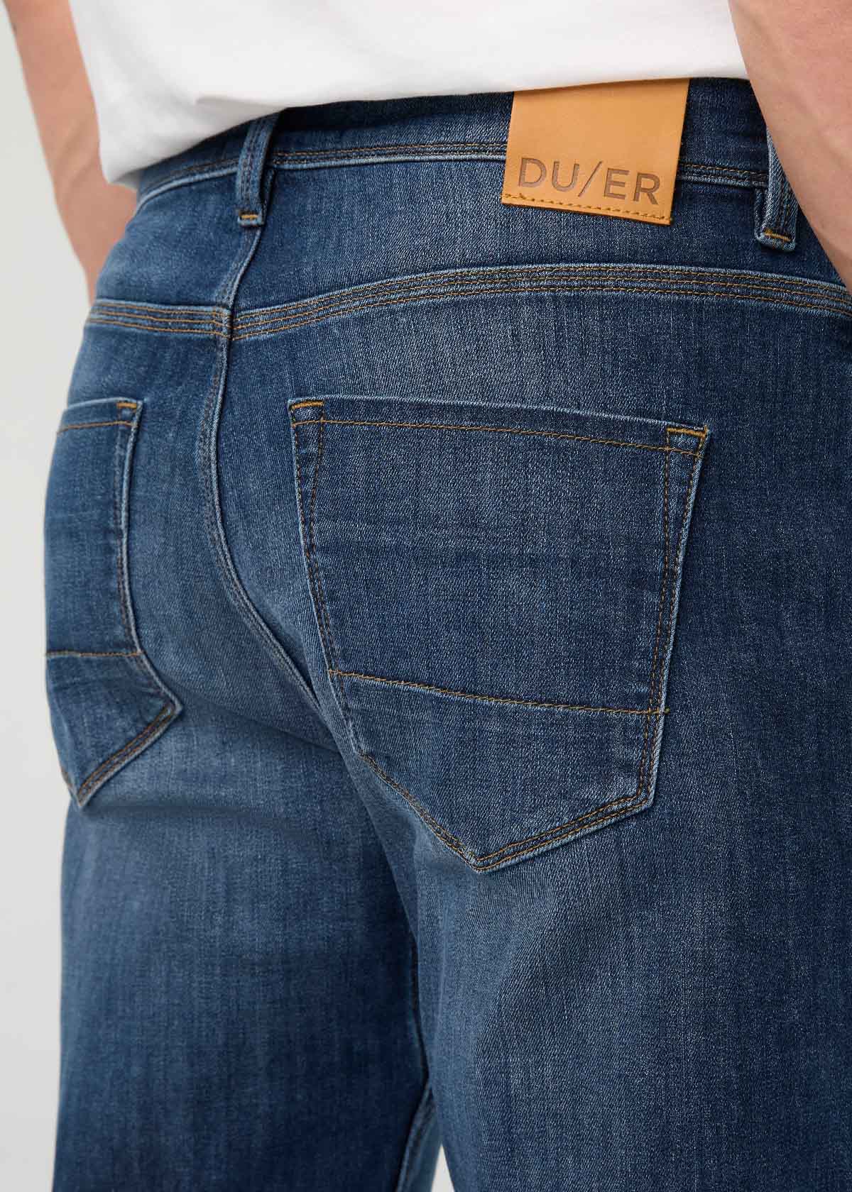 jean-performance-homme-coupe-ample-conique-ocean-swell - détail de la poche arrière