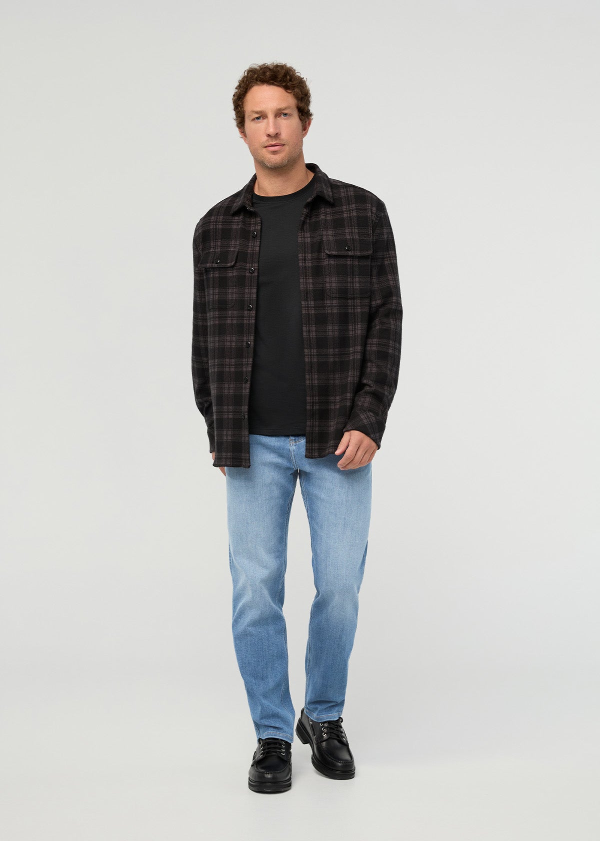 jean-homme-performance-coupe-ample-effilée-style-vintage-bord-de-mer - vue de face complète
