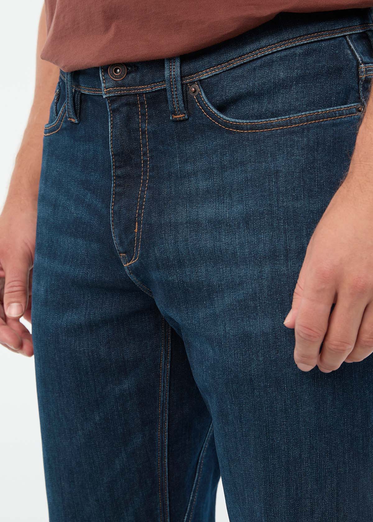 Men's Cold Front Straight Fit Fleece Stretch Jeans front detail