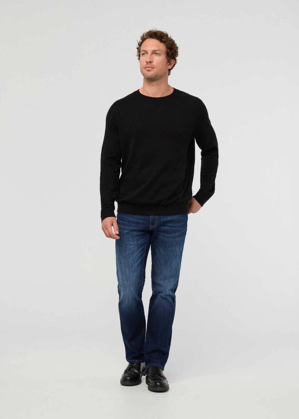 Jean stretch droit Heritage Indigo pour homme, avec empiècement intégral sur le devant