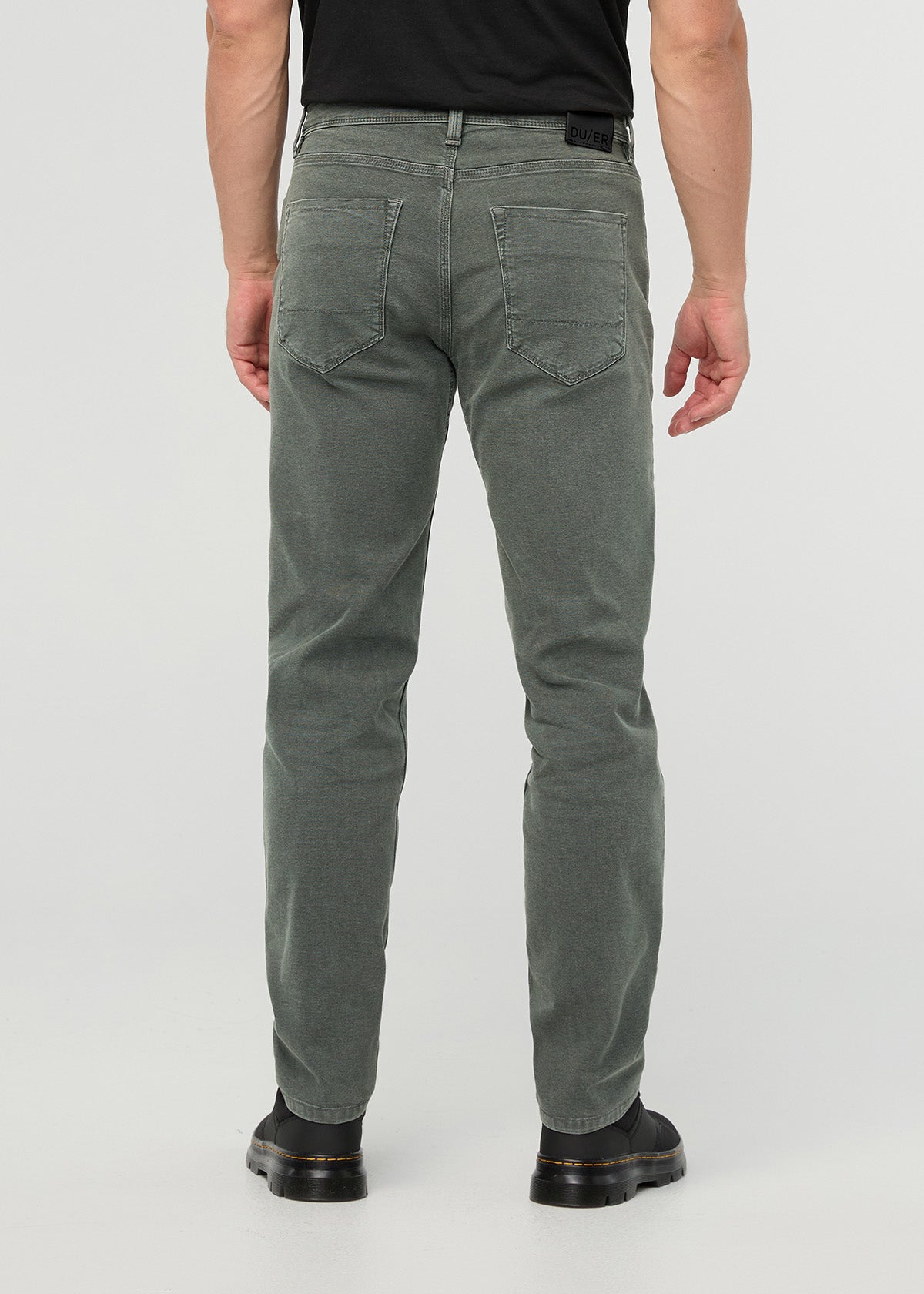 pantalon-homme-en-toile-extensible-coupe-ample-et-effilée-couleur-thym - dos