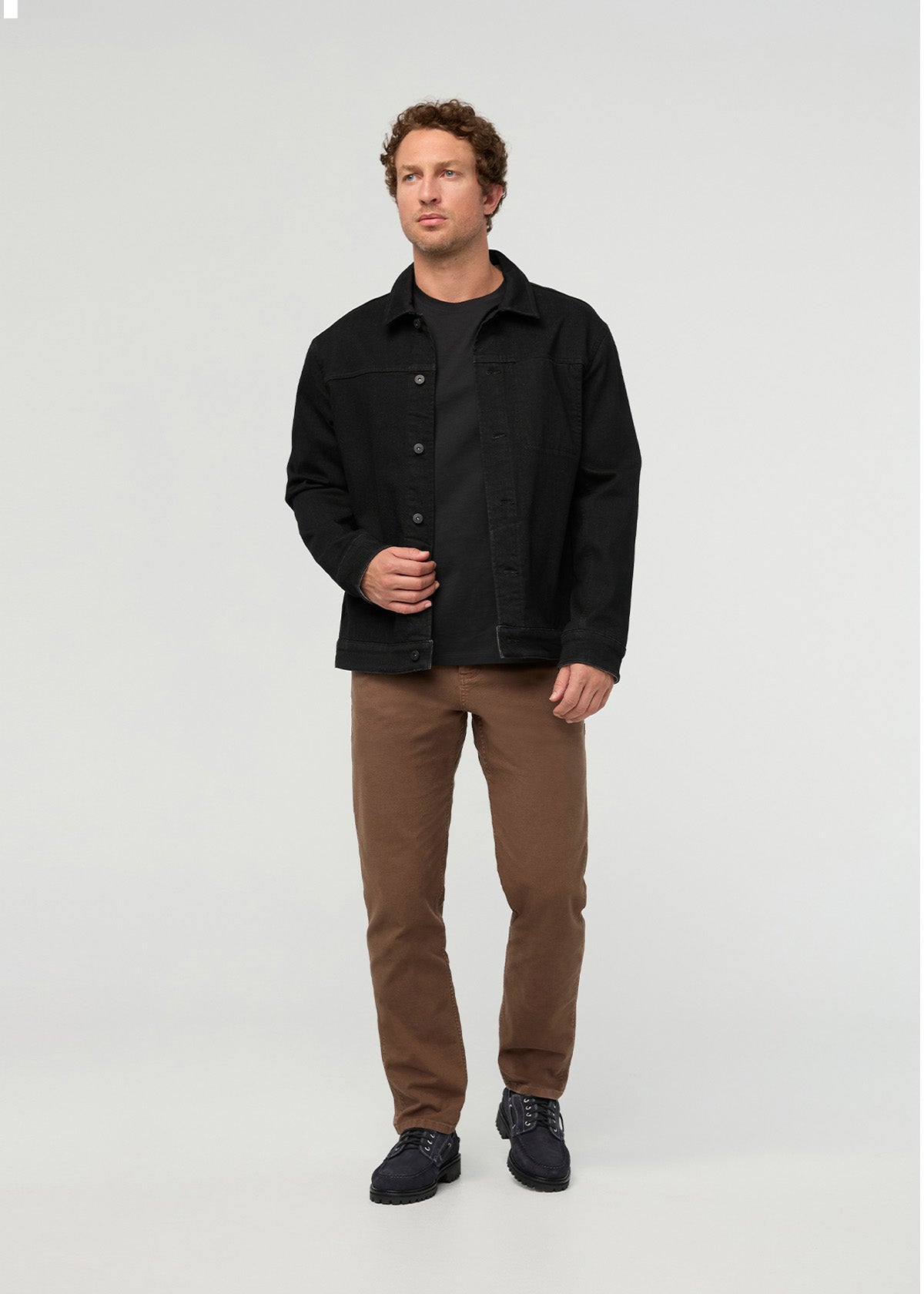 pantalon-de-charpentier-en-toile-extensible-pour-homme-teint-en-pièce-couleur-cacao - vue de face complète