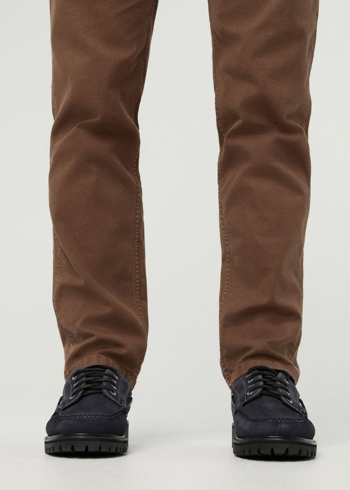pantalon-de-charpentier-en-toile-extensible-pour-homme-teinture-en-pièce-couleur-cacao-détail-à-la-cheville