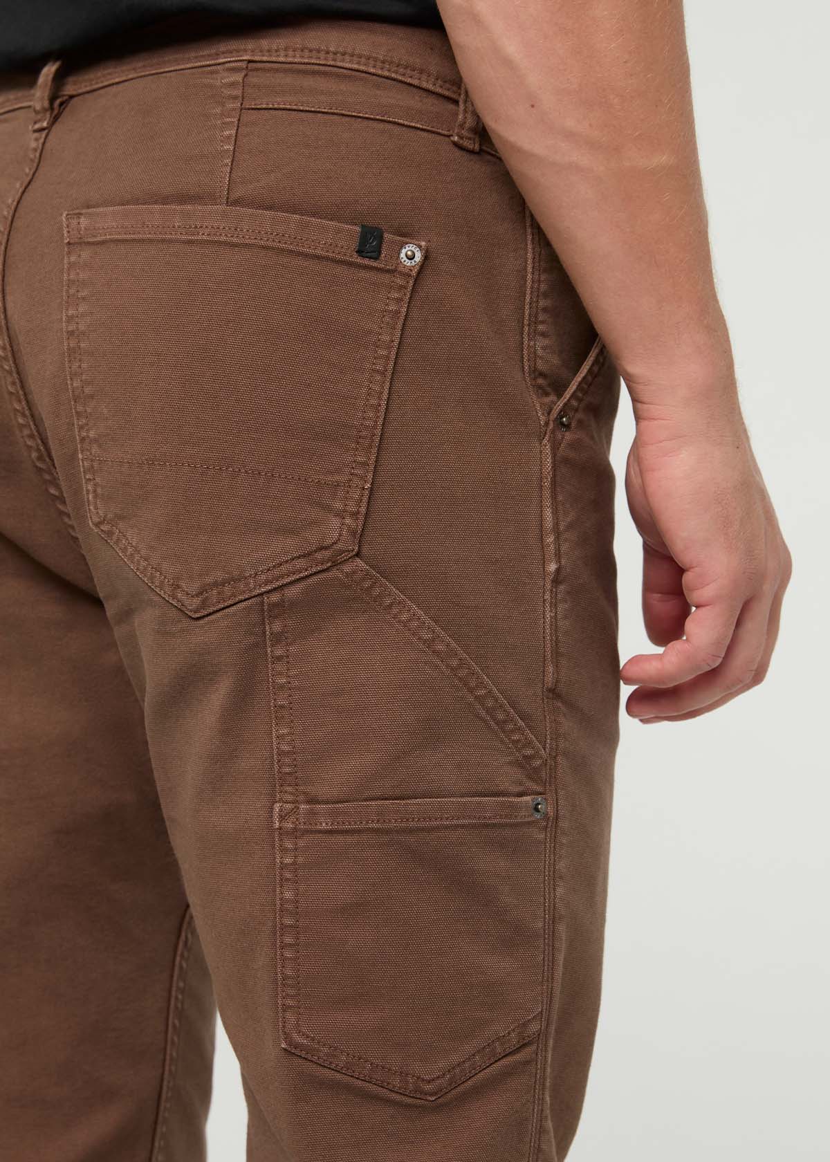 pantalon-de-menuisier-en-toile-extensible-pour-homme-teint-en-pièce-couleur-cacao - détail de la poche arrière