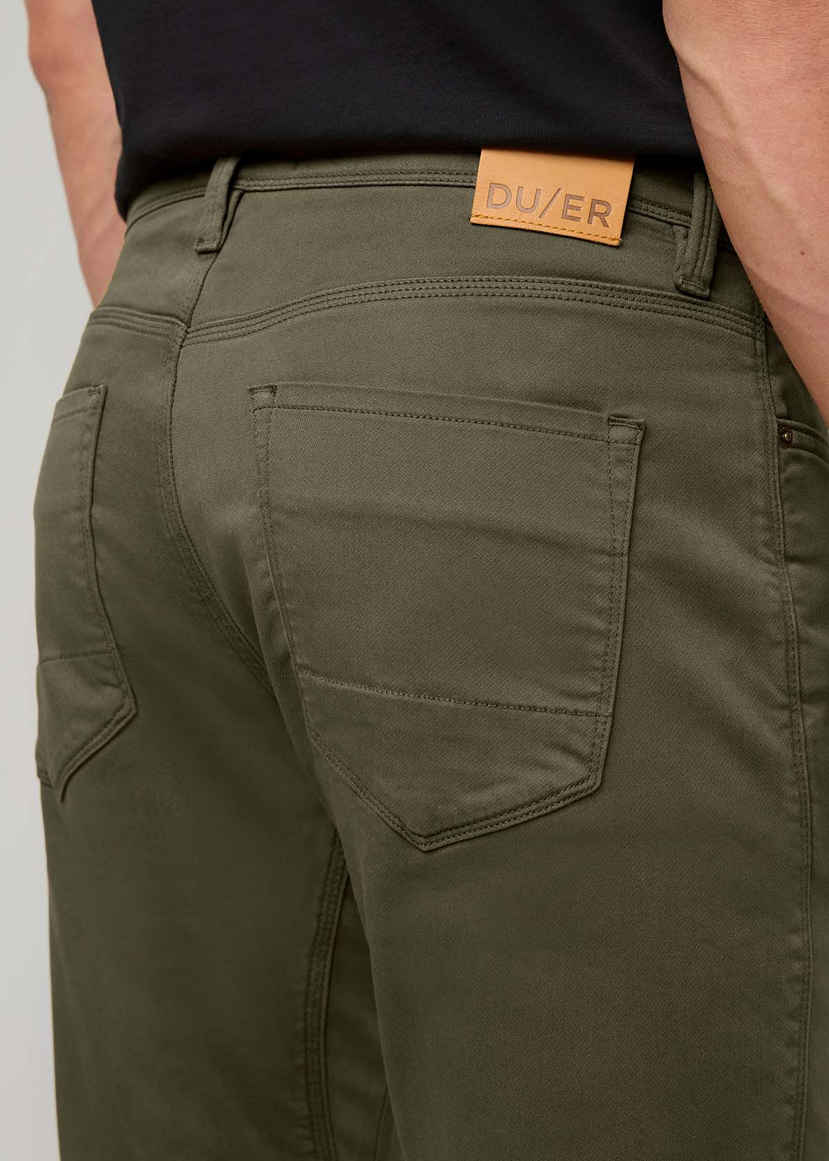 Men's Kelp Relaxed Fit Dress Sweatpant back pocket detail