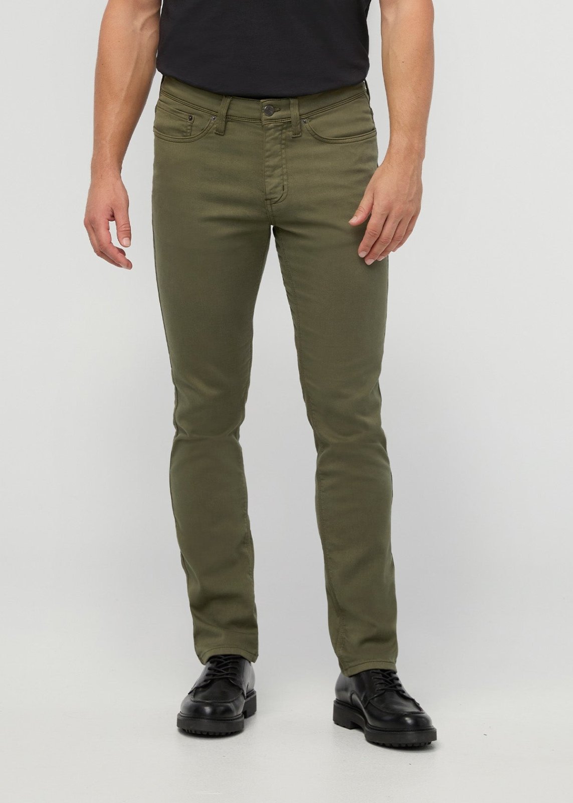 Pantalon de sport habillé pour homme, coupe droite ajustée « Kelp », vue de face