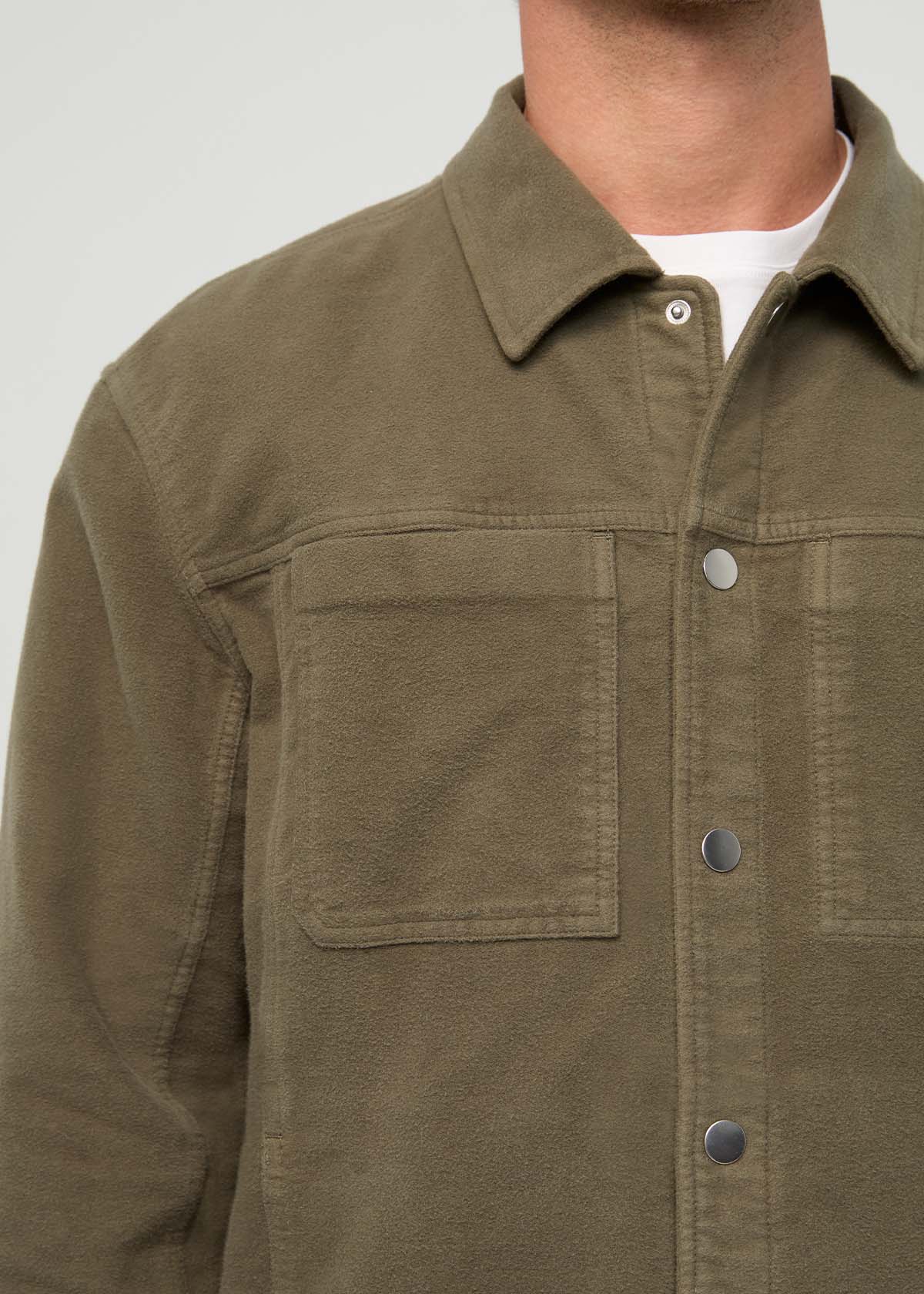mens-no-sweat-moleskin-jacket-kelp front pocket detail