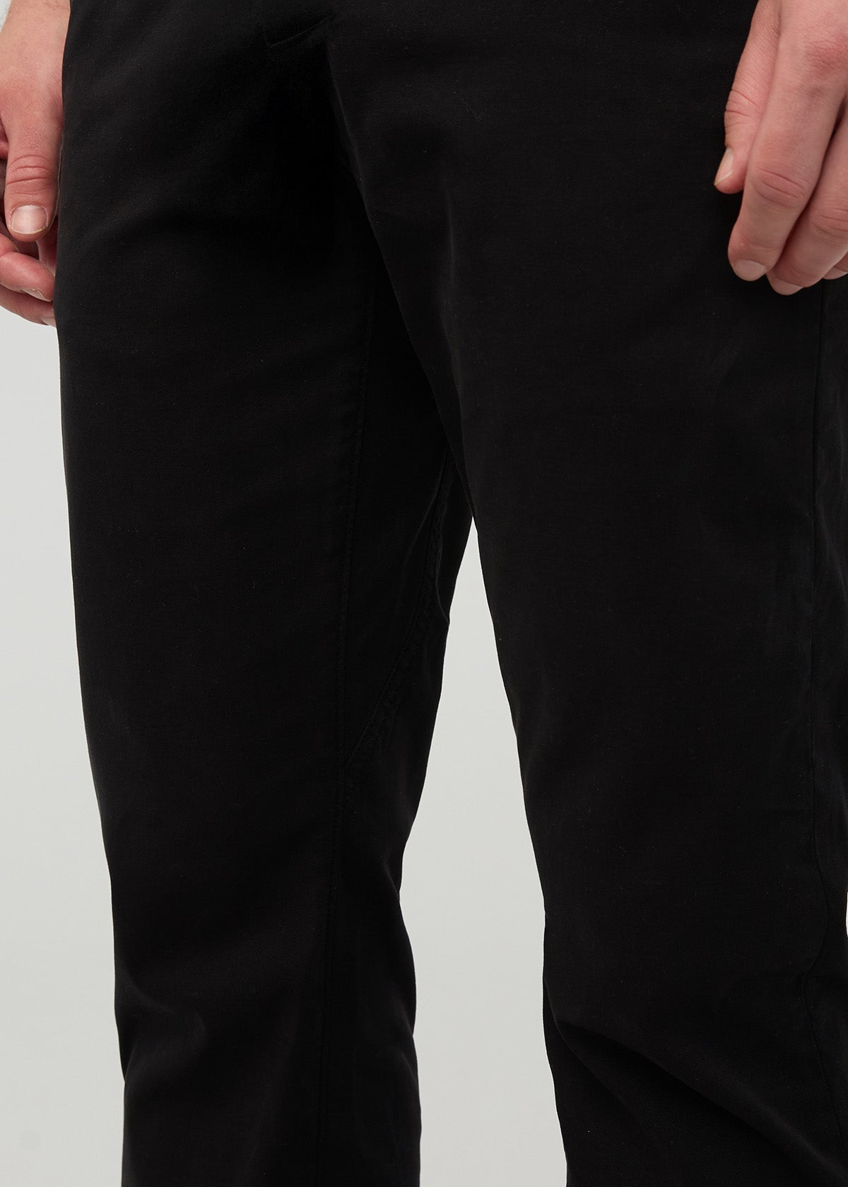 Men's Black Traveller Pant front gusset detail