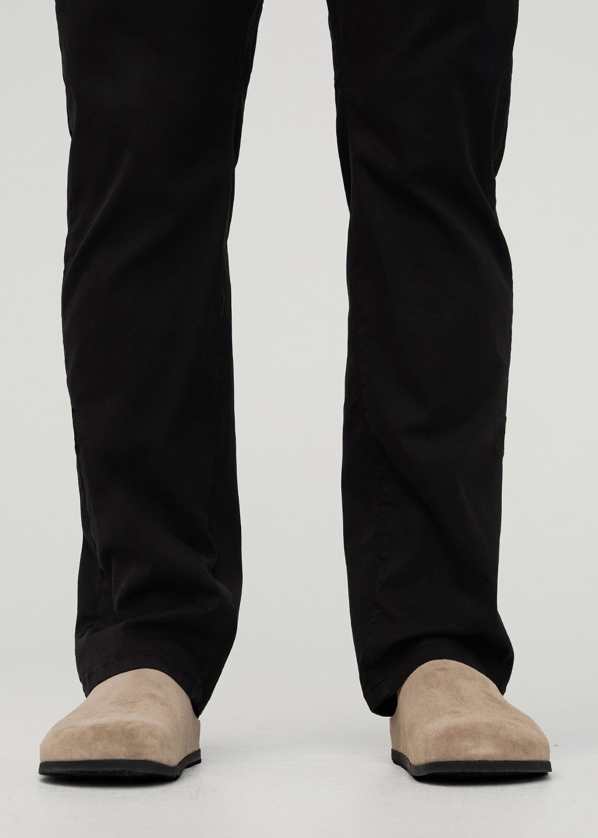 Men's Black Traveller Pant ankle