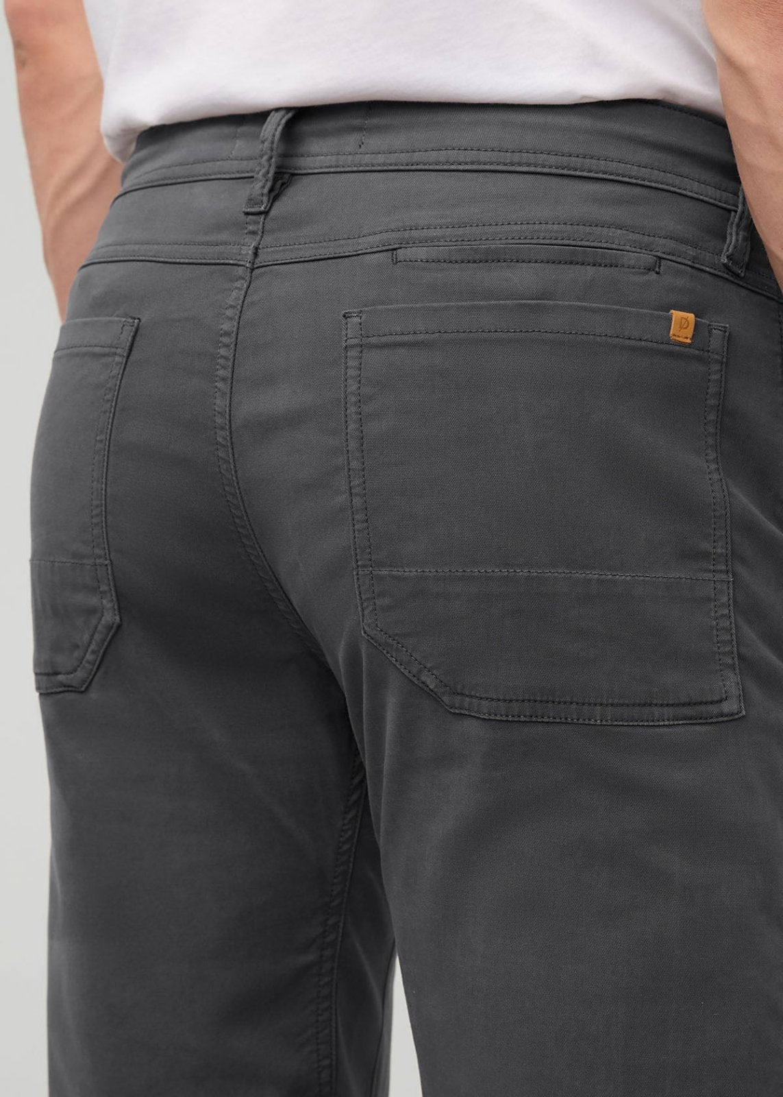 Live Lite Traveller Pant - River Rock back pocket detail