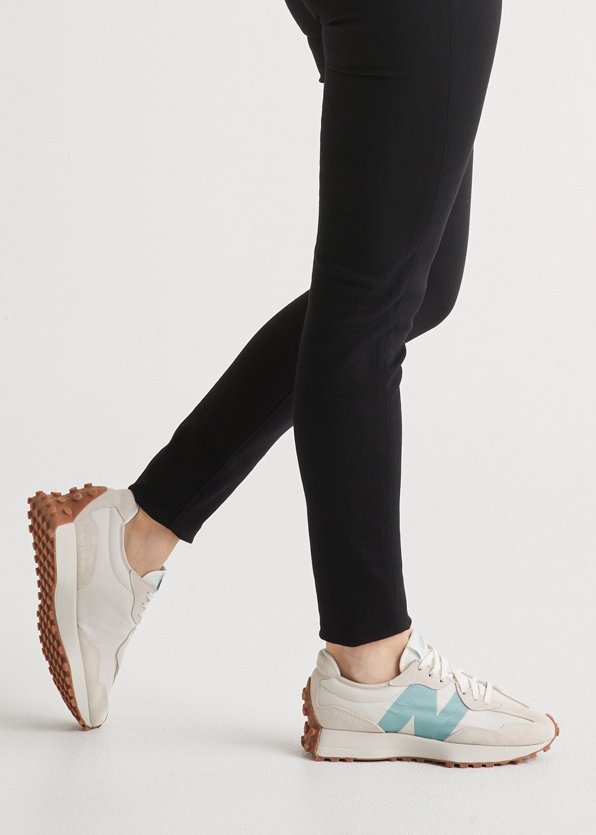 womens high rise stretch denim black skinny ankle cuff detail