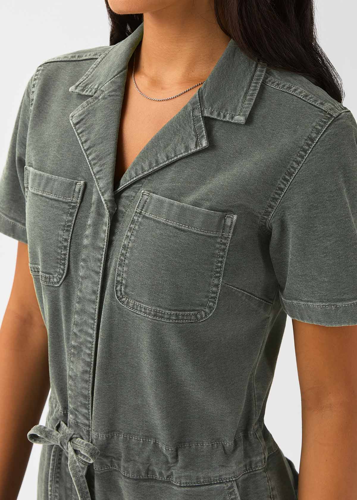 womens-stretch-canvas-girlfriend-jumpsuit-thyme front pocket detail
