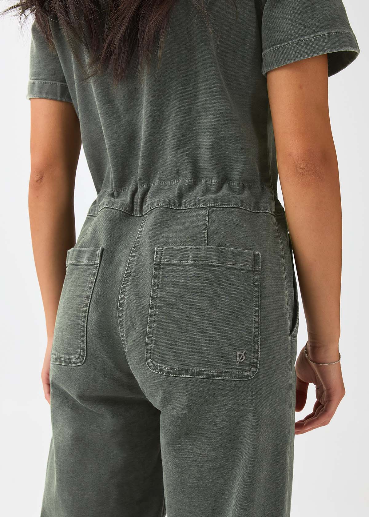 womens-stretch-canvas-girlfriend-jumpsuit-thyme back pocket detail