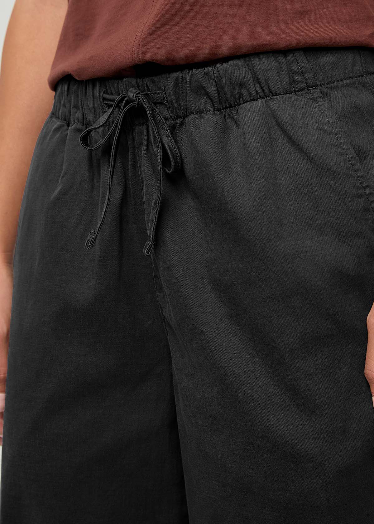 Women's Black Deluxe Twill Easy Pant front string detail