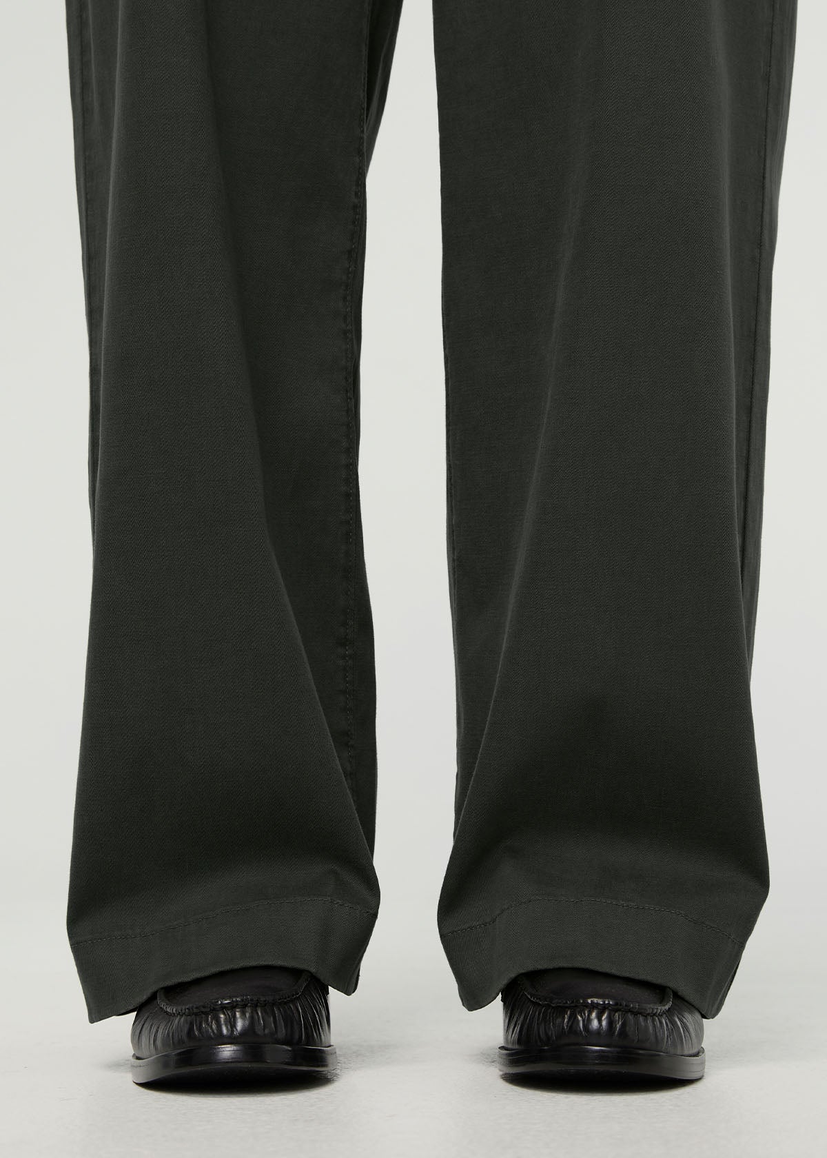 Women's Evergreen Deluxe Twill Trouser ankle