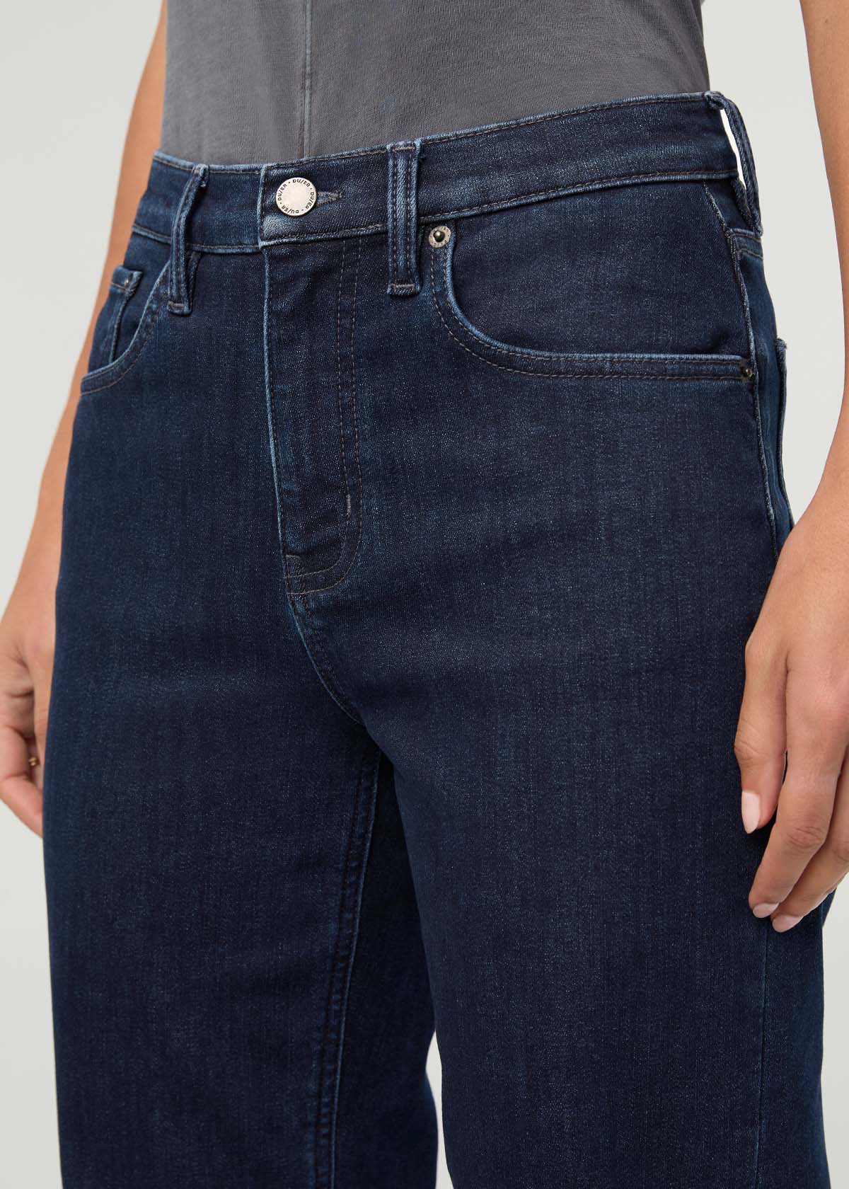 tech-fleece-denim-high-rise-straight-galaxy-rinse front pocket detail