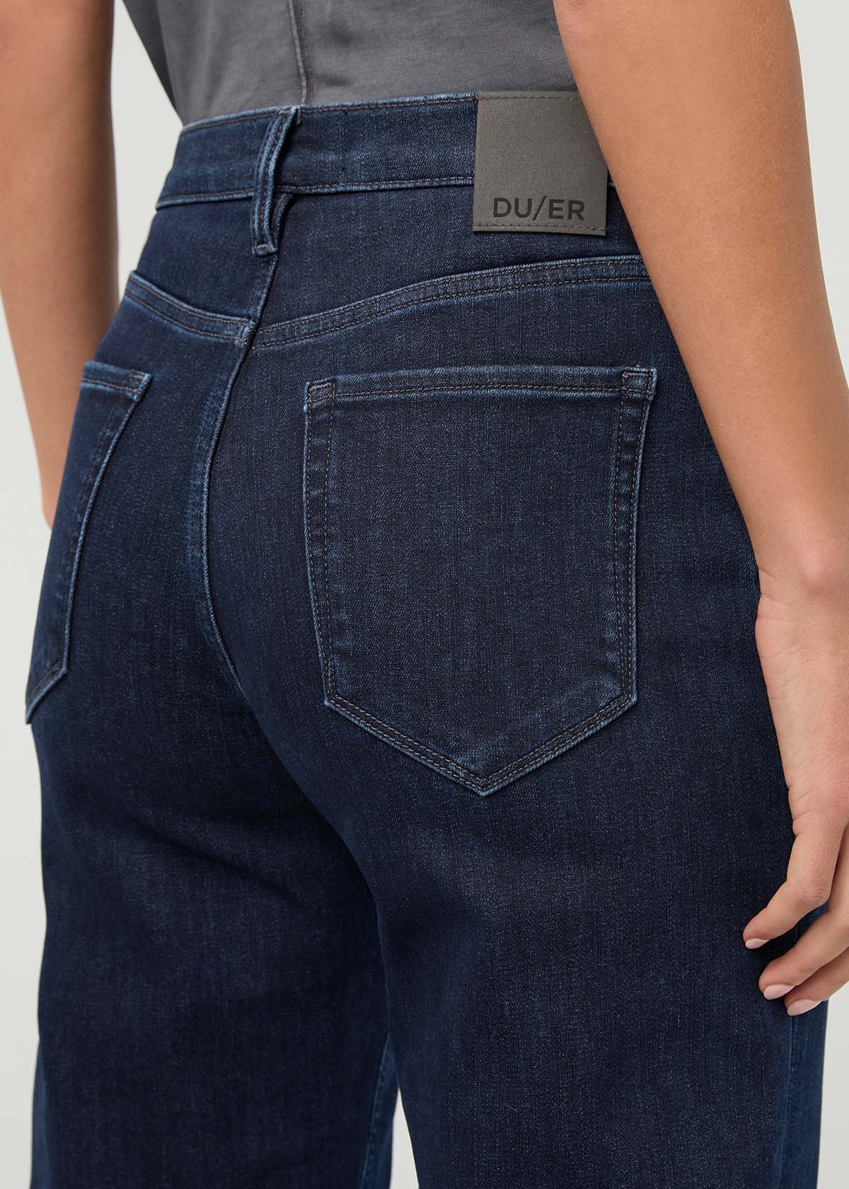tech-fleece-denim-high-rise-straight-galaxy-rinse back pocket detail