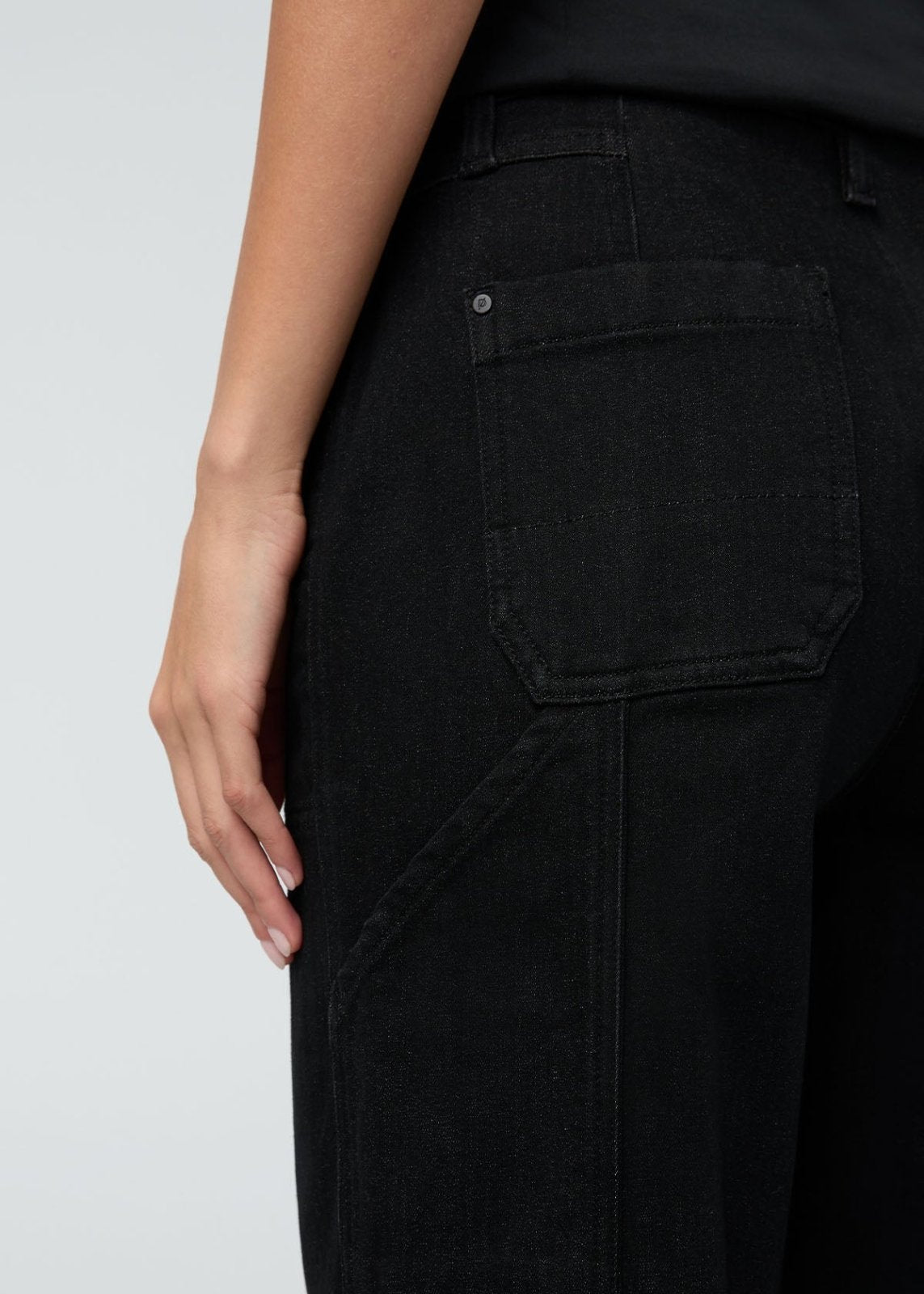 Women's Black High Rise Straight Fleece-Lined Jeans back pocket detail