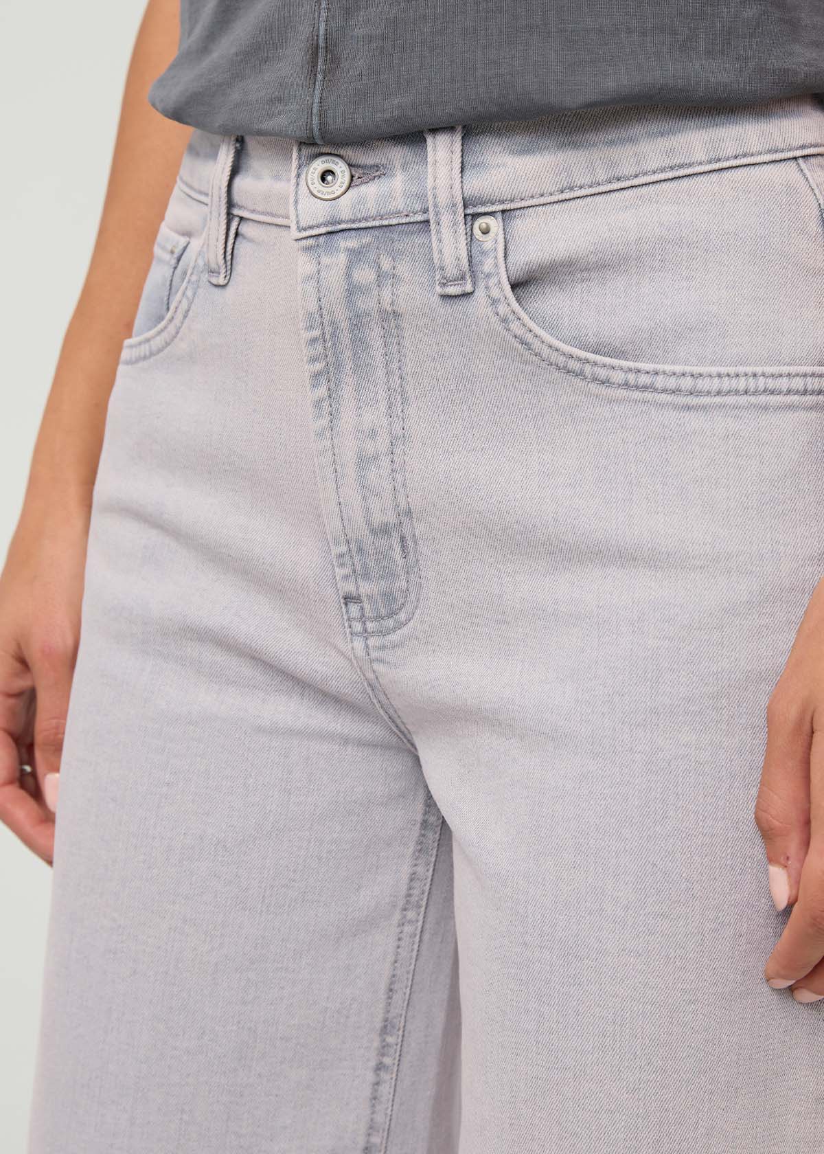 Women's Quartz Fade High Rise Wide Leg Crop Jeans front waistband detail