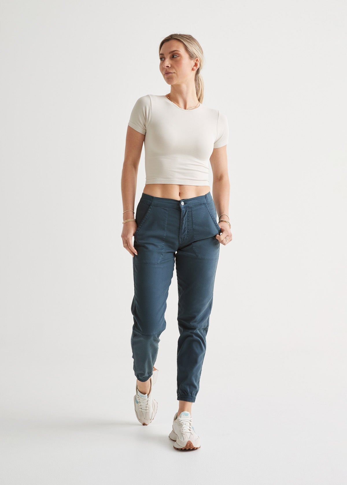 womens high rise blue athletic jogger full body