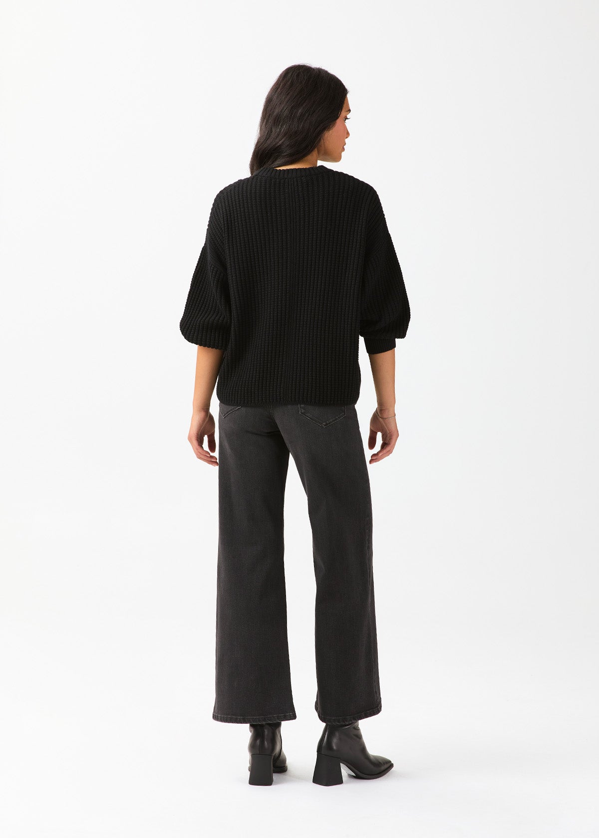 womens-easyknit-lite-crew-neck-black full back 