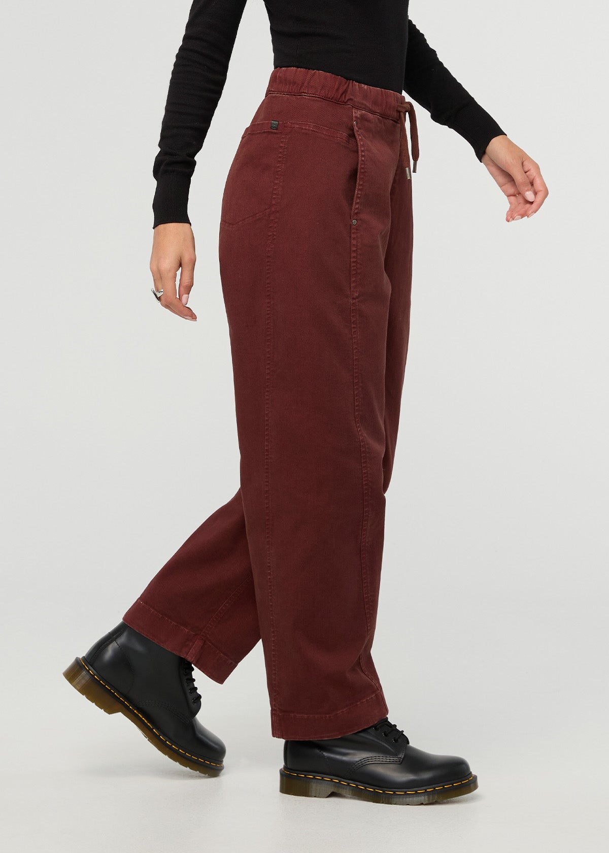 Women's Chestnut FlexTwill Barrel Pull On Pant side
