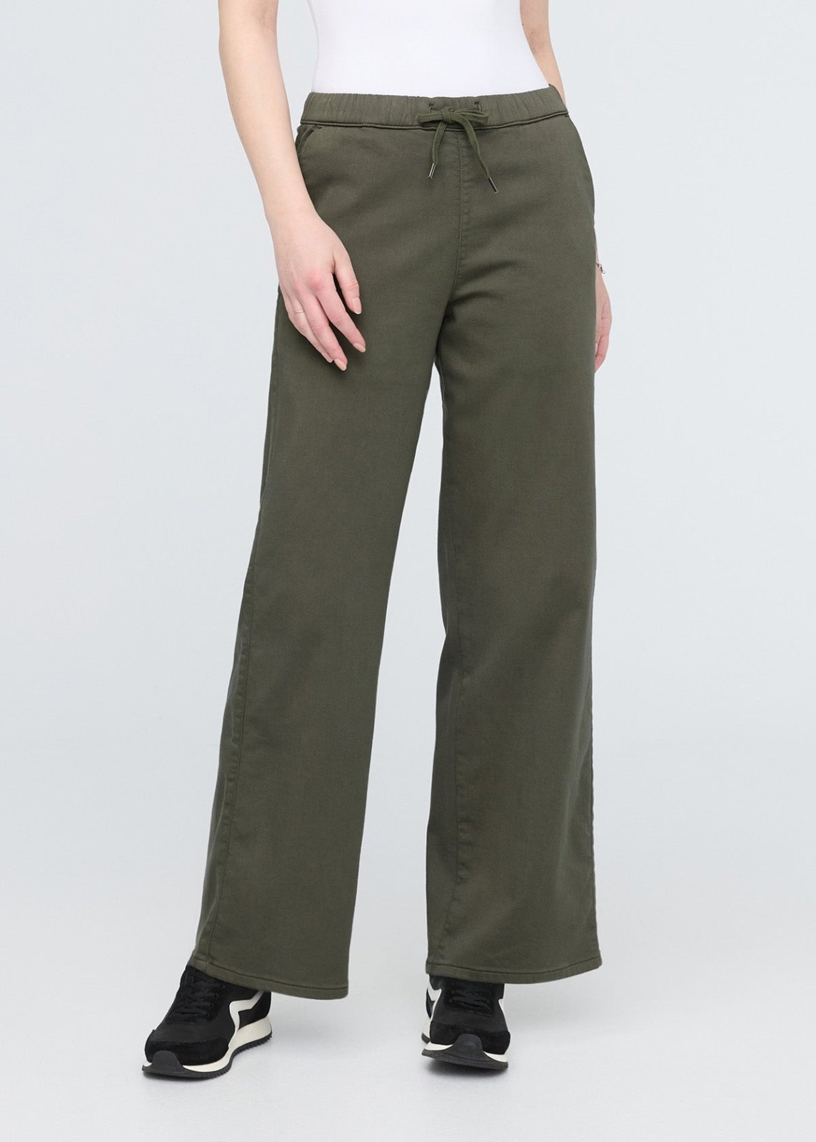 womens thyme wide leg sweat pant front