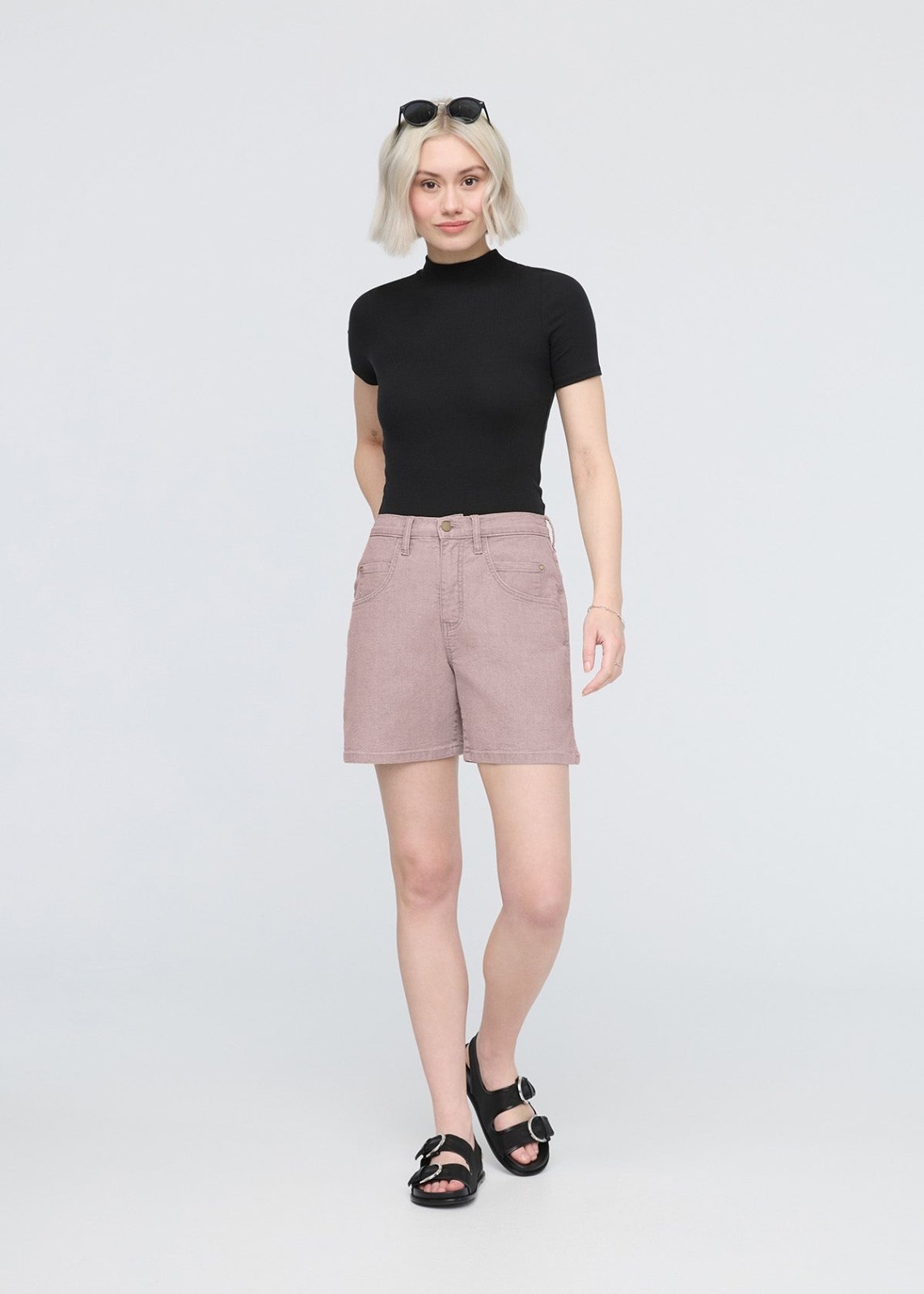 Women's Stretch Canvas Chalk High Rise Relaxed Shorts Full Body