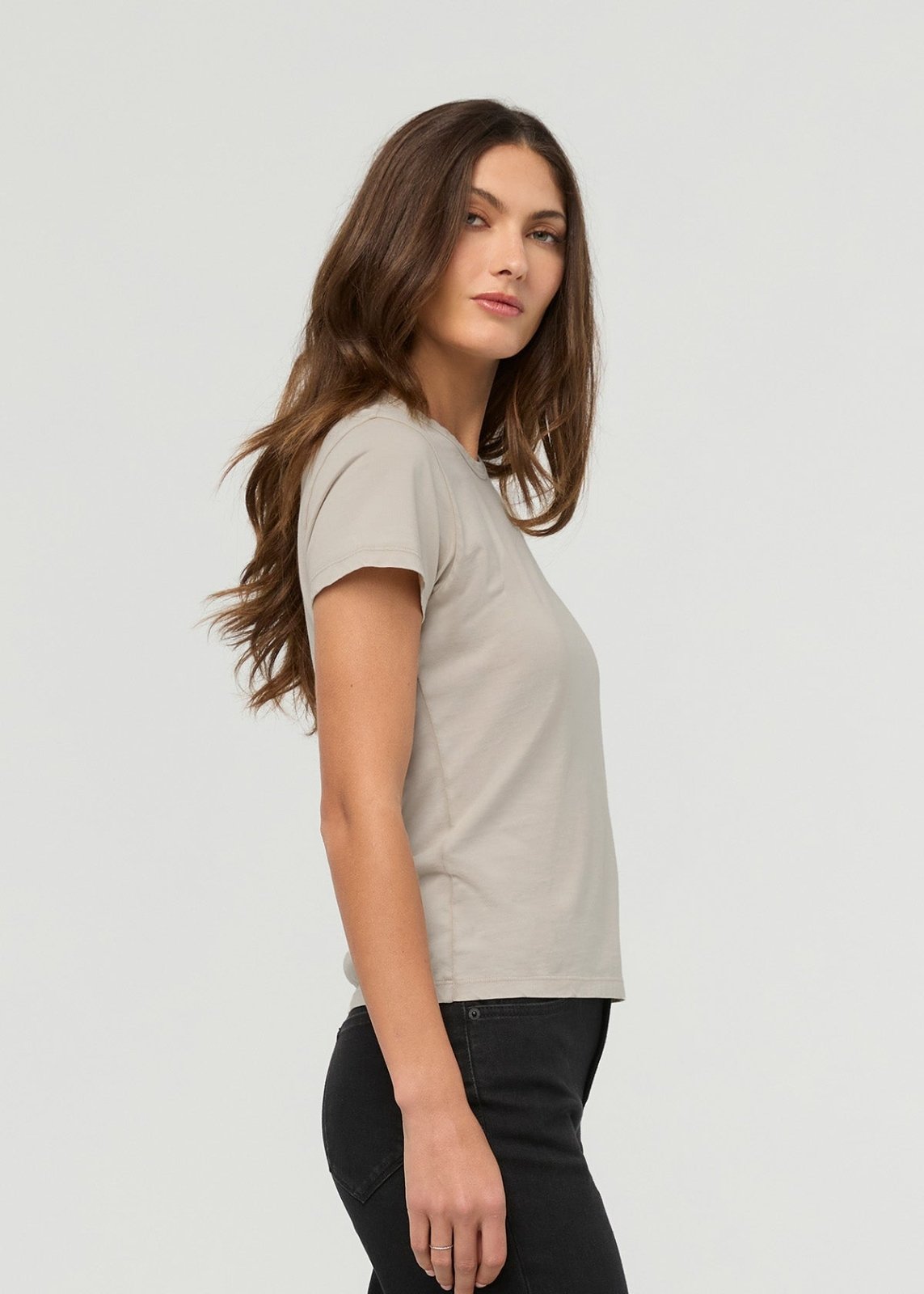 T-shirt ajusté pour femme, blanc, 100 % coton Pima – vue de profil